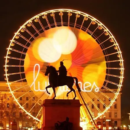 Cazeneuve Lumiere Lejlighed
