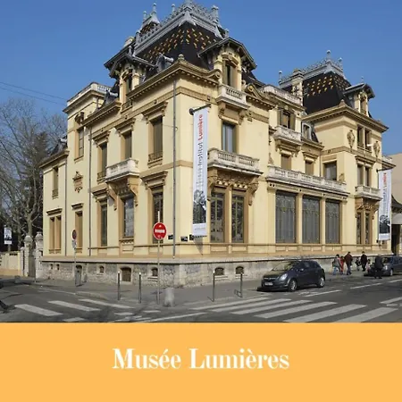 Cazeneuve Lumiere
